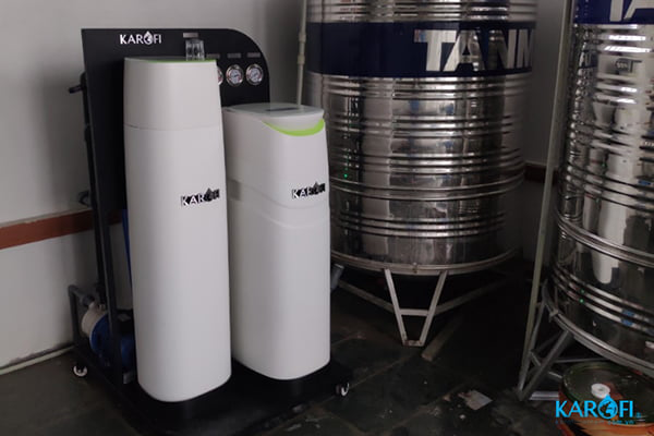 Máy lọc nước tổng đầu nguồn Karofi KTF-888
