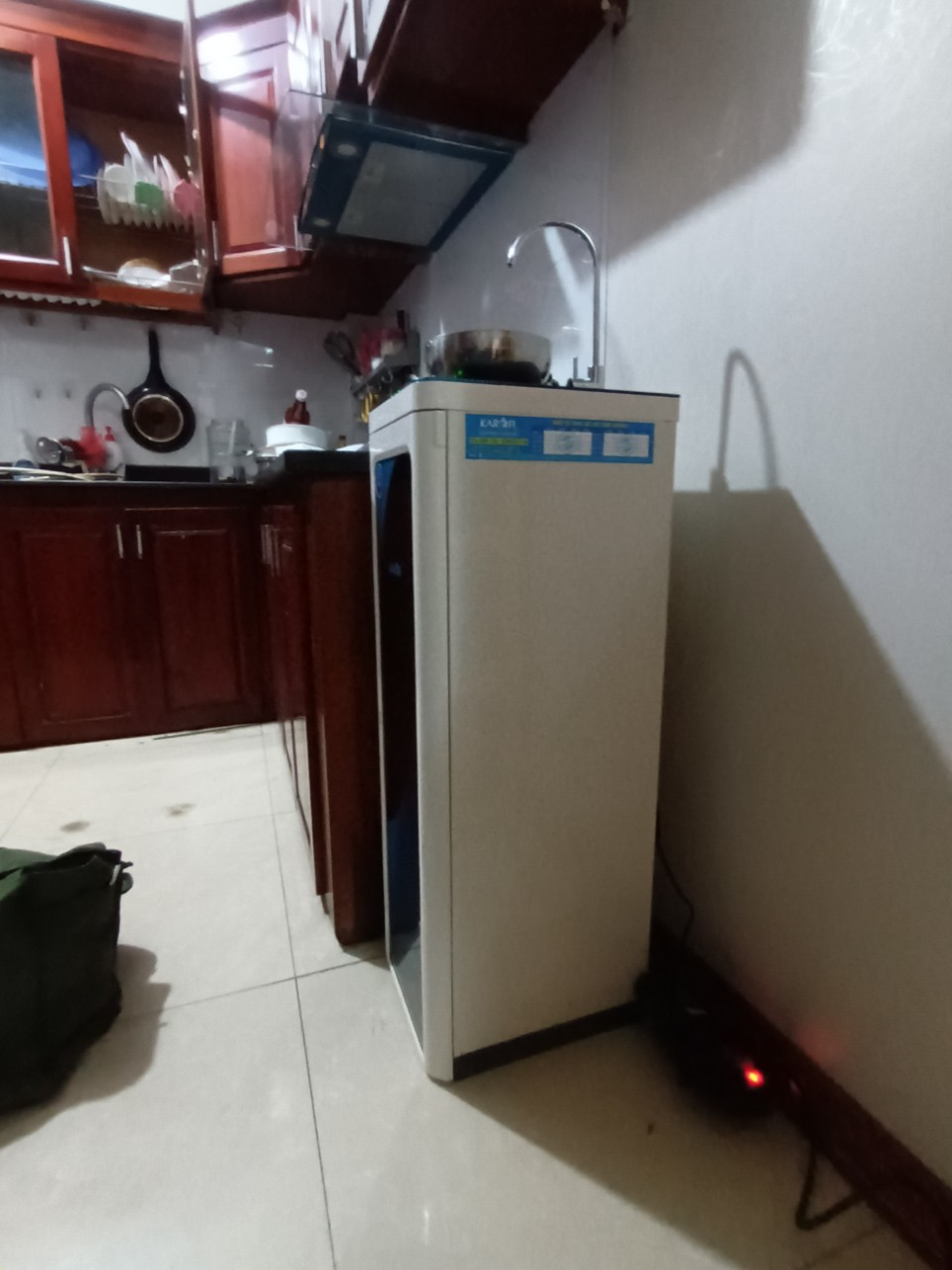 Máy lọc nước Karofi KAQ-O07