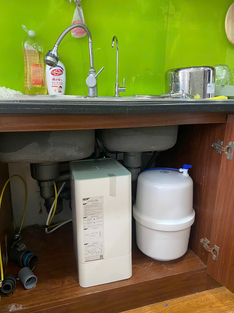 Máy lọc nước Karofi KAQ-U65 - 10 Lõi Mẫu Mới 2026